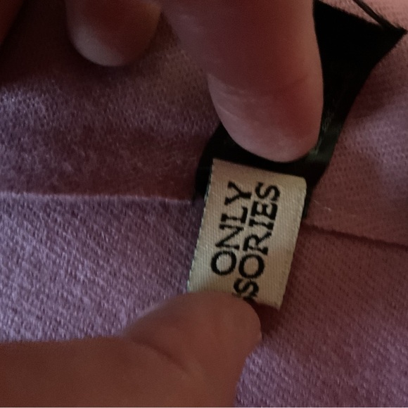 5 for $25 - Only Accesories Pink Scarf Cashmere Winter Accesories - Picture 10 of 14